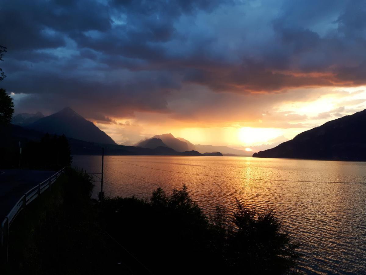 Berner Oberland Am Thunersee Darligen Exterior photo